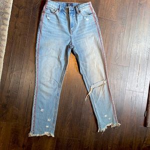 Abercrombie Annie High-Rise Girlfriend Jean!